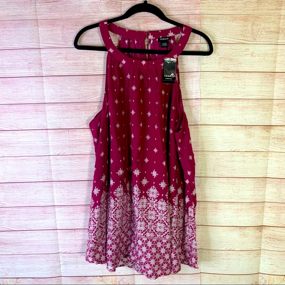 Torrid NWT Sleeveless Blouse Torrid Size 2